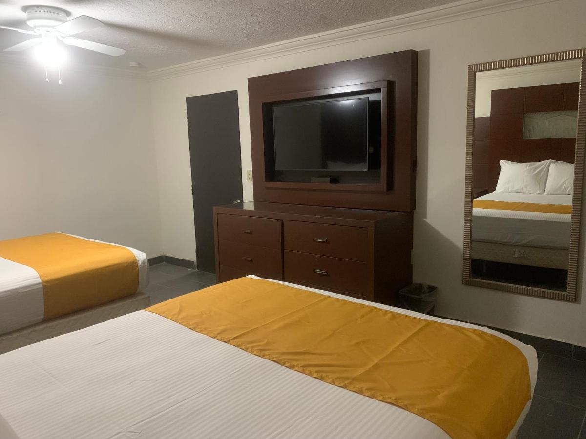 Hotel Los Arcos Mexicali Ngoại thất bức ảnh