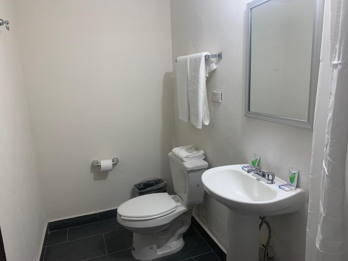 Hotel Los Arcos Mexicali Ngoại thất bức ảnh